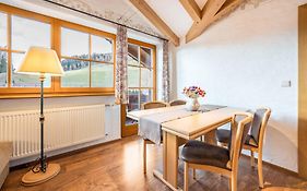 Haus Zur Vogelweide App 6