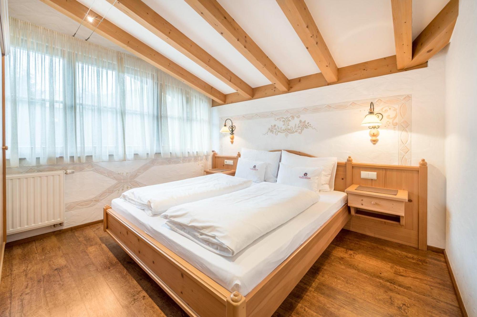Appartamento Haus Zur Vogelweide App 6 Dobbiaco Esterno foto